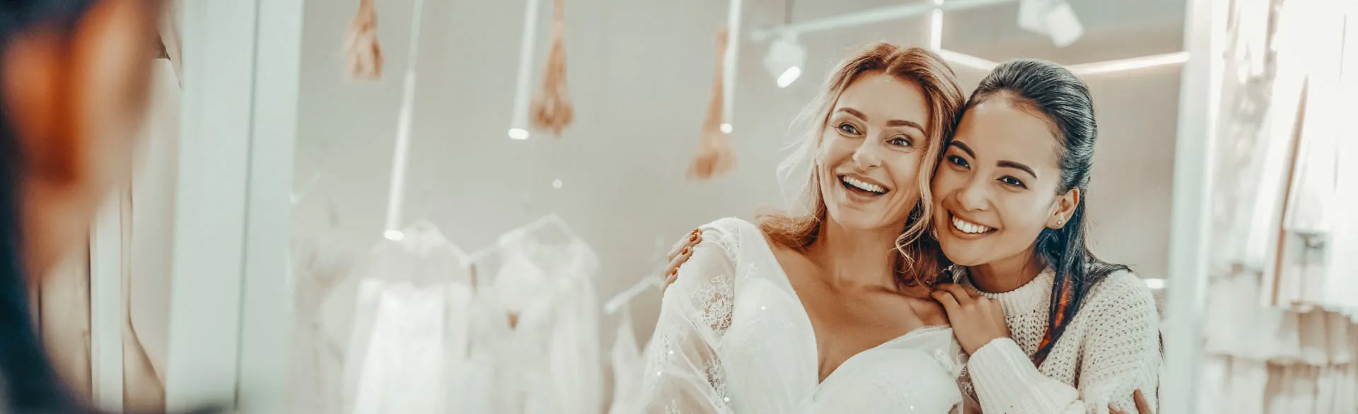 Curvy und Plus Size Brautkleider in Übergröße & Hochzeitskleider für Mollige Frauen - in unserem Brautmodengeschäft